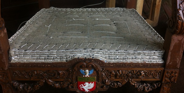 Stitched well to contain feather cushion